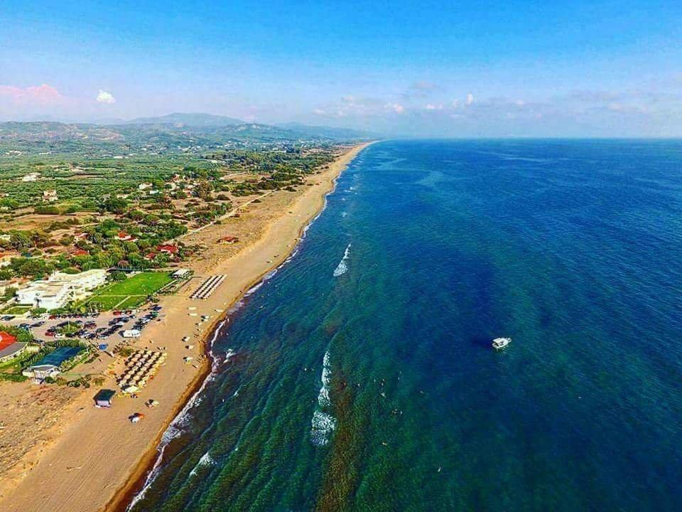 Ostria Hotel Kakovatos Beach Захаро Екстериор снимка
